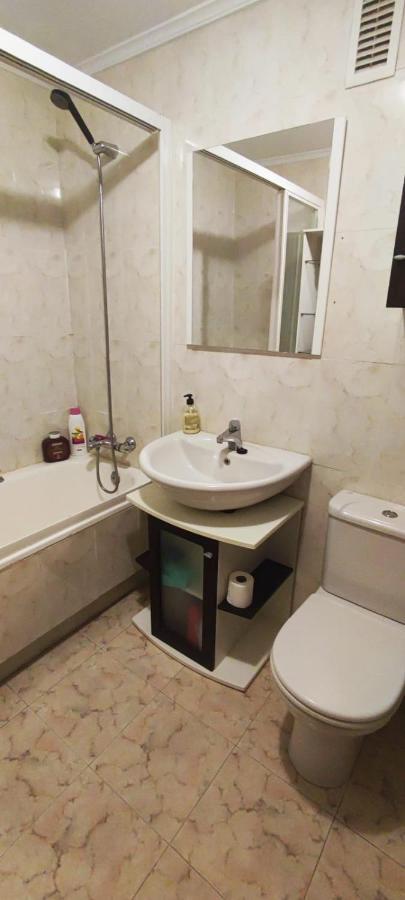 Nala House, Acogedor,Bien Comunicado,Aparcamiento Gratis En La Calle Bilbao Exteriör bild